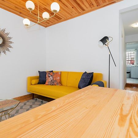 River View 1Bdr Apt In Alfama Close To Tram ลิสบอน ภายนอก รูปภาพ