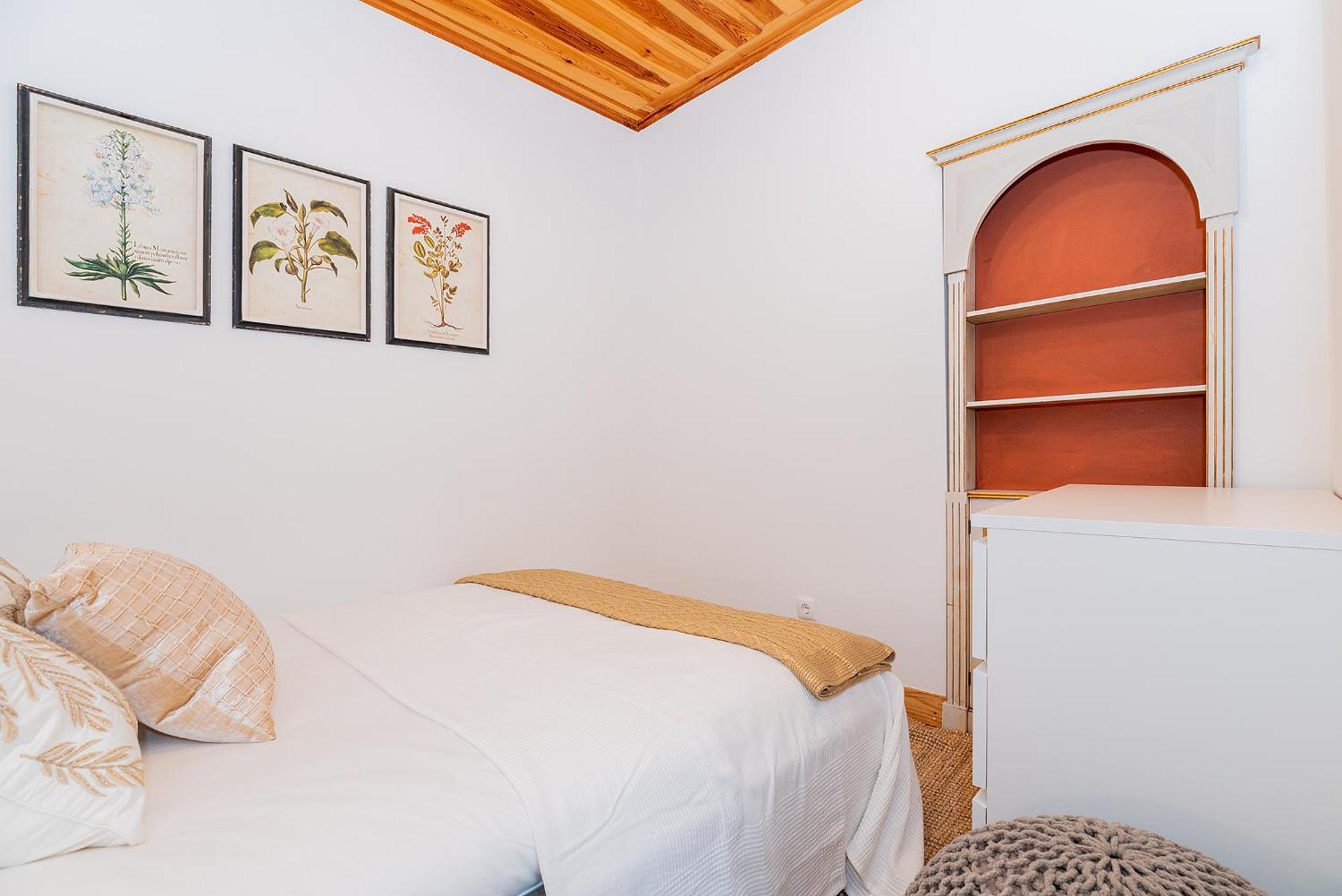 River View 1Bdr Apt In Alfama Close To Tram ลิสบอน ภายนอก รูปภาพ