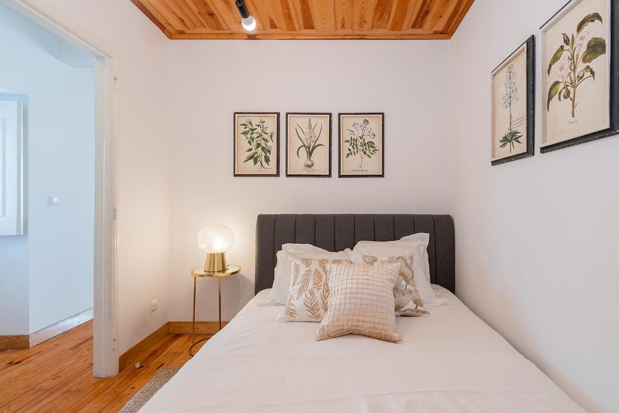River View 1Bdr Apt In Alfama Close To Tram ลิสบอน ภายนอก รูปภาพ